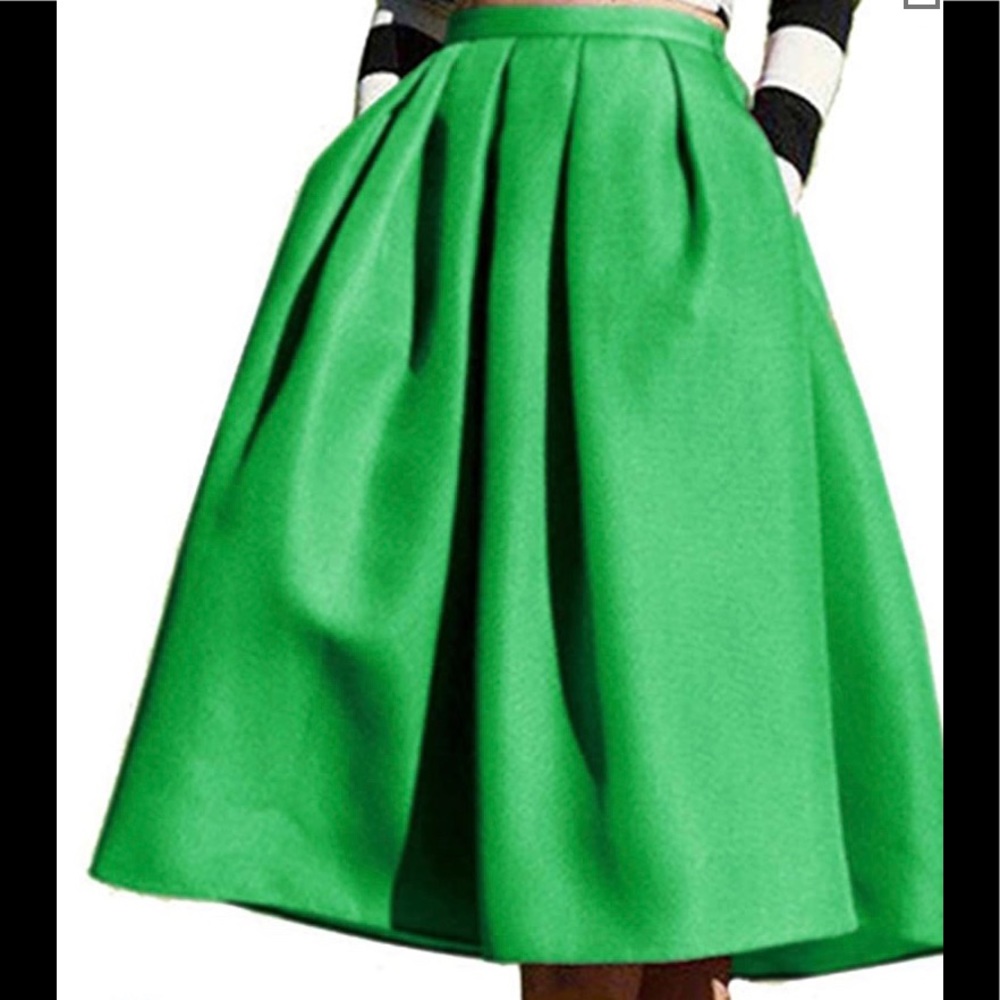 High Waisted Kelly Green Skater Circle Midi Skirt